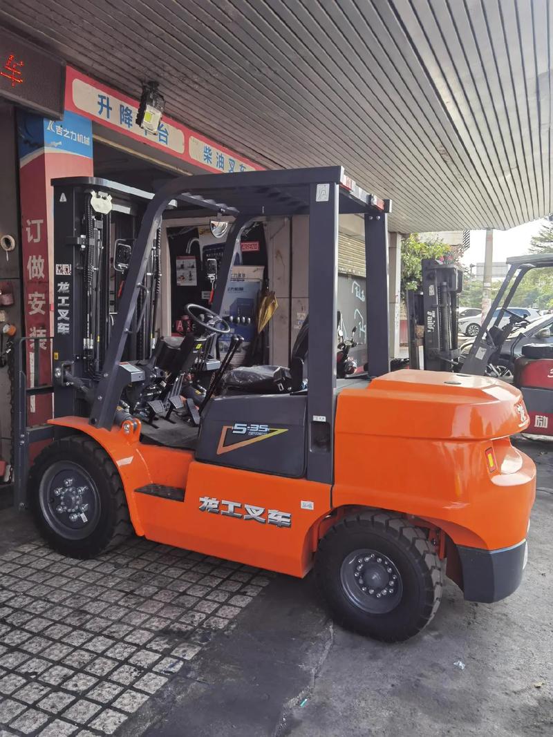 龙工五系内燃叉车#叉车 #龙工叉车 #2024倒计时 - 抖音